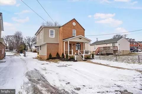 610 Mace Ave, Essex, MD 21221