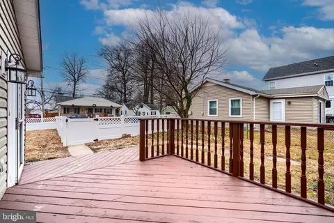 1309 3rd Rd, Middle River, MD 21220 photo 9