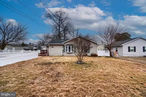 1309 3rd Rd, Middle River, MD 21220