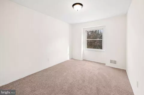 5661 Arnhem Rd, Baltimore, MD 21206 photo 20
