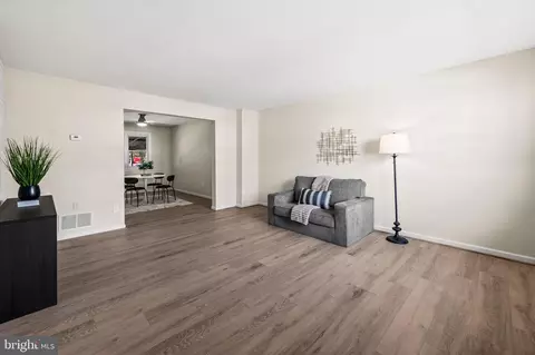 5661 Arnhem Rd, Baltimore, MD 21206 photo 5