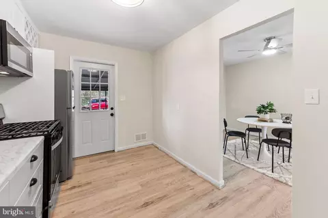 5661 Arnhem Rd, Baltimore, MD 21206 photo 10