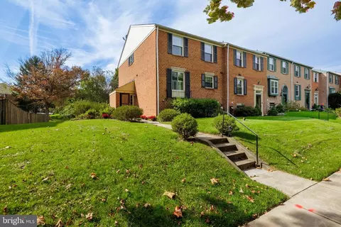 41 Arverne Ct, Lutherville Timonium, MD 21093