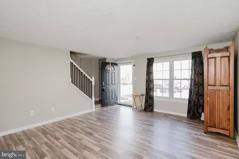 Living - 4044 Rustico Rd, Middle River, MD 21220 photo 4 of 7