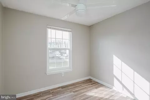 Bedroom - 4044 Rustico Rd, Middle River, MD 21220 photo 4 of 4