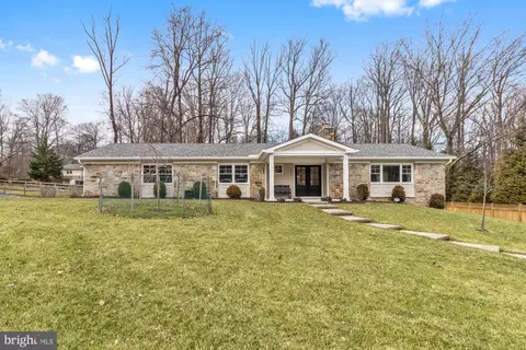 1406 Autumn Leaf Rd, Towson, MD 21286