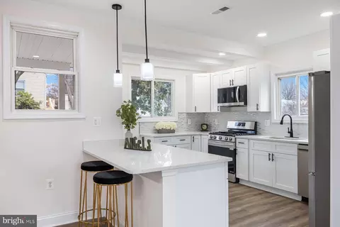 Kitchen - 1014 Overbrook, Baltimore, MD 21239 photo 1 of 3