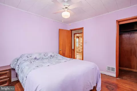 Bedroom - 7405 Chesapeake Ave, Edgemere, MD 21219 photo 7 of 11