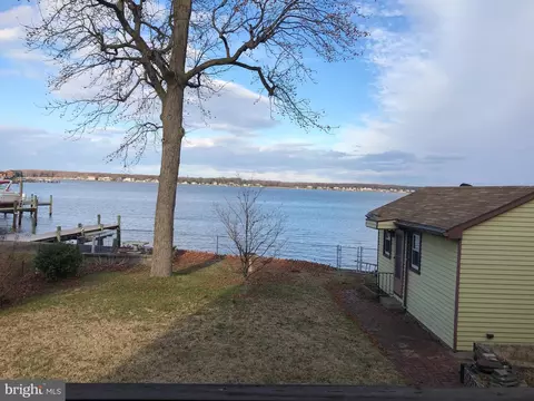 View/Area - 7405 Chesapeake Ave, Edgemere, MD 21219 photo 10 of 11