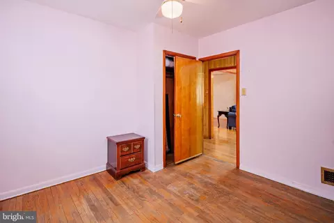 Bedroom - 7405 Chesapeake Ave, Edgemere, MD 21219 photo 4 of 11