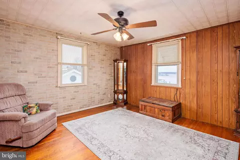 Living - 7405 Chesapeake Ave, Edgemere, MD 21219 photo 3 of 5