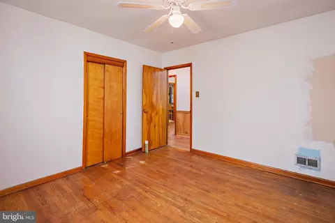 Bedroom - 7405 Chesapeake Ave, Edgemere, MD 21219 photo 9 of 11