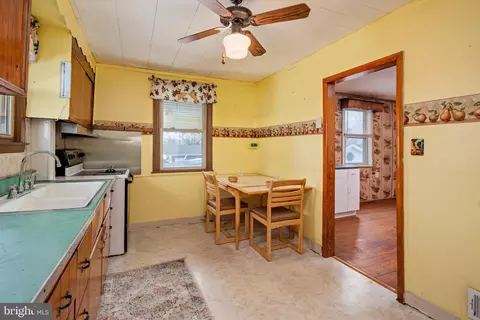 Kitchen - 7405 Chesapeake Ave, Edgemere, MD 21219 photo 4 of 4