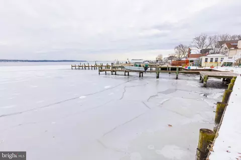 View/Area - 7405 Chesapeake Ave, Edgemere, MD 21219 photo 8 of 11