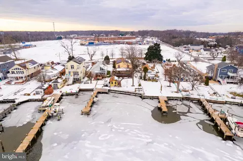 View/Area - 7405 Chesapeake Ave, Edgemere, MD 21219 photo 6 of 11