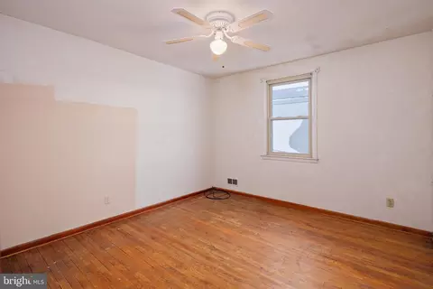 Bedroom - 7405 Chesapeake Ave, Edgemere, MD 21219 photo 8 of 11
