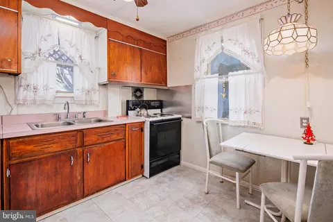 Kitchen - 7405 Chesapeake Ave, Edgemere, MD 21219 photo 2 of 4