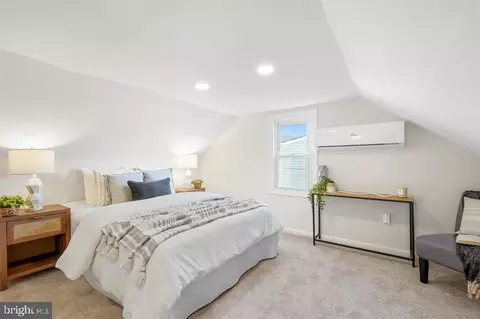 Bedroom - 27 Terrace Rd, Essex, MD 21221 photo 4 of 4