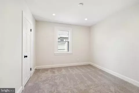 Bedroom - 27 Terrace Rd, Essex, MD 21221 photo 2 of 4