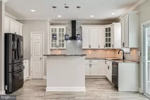9655 Davison Rd, Middle River, MD 21220 photo 16