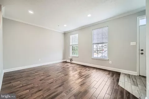 9655 Davison Rd, Middle River, MD 21220 photo 5