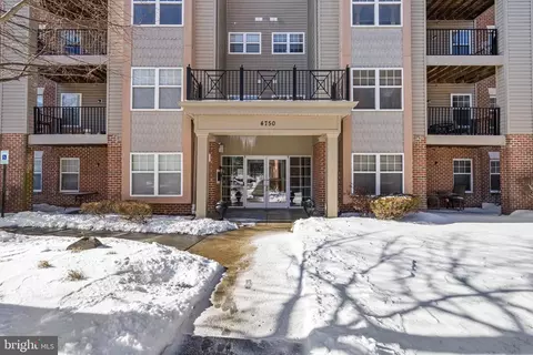 4750 Coyle Rd #304, Owings Mills, MD 21117