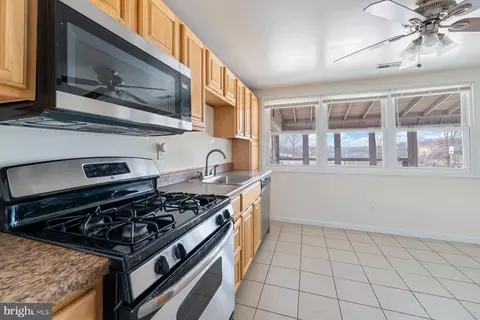Kitchen - 3167 Kessler Rd, Halethorpe, MD 21227 photo 3 of 3