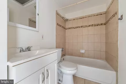 Bath - 3167 Kessler Rd, Halethorpe, MD 21227 photo 1 of 1