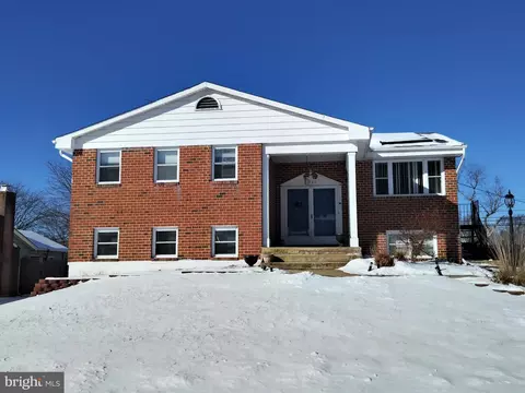 9920 Hoyt Cir, Randallstown, MD 21133