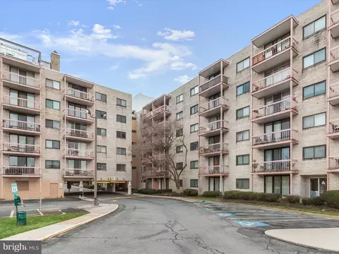 130 Slade Ave #218, Pikesville, MD 21208