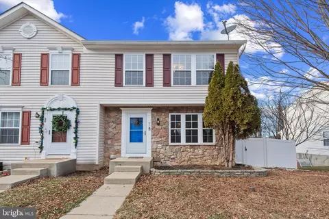 82 Gwynnswood Rd, Owings Mills, MD 21117