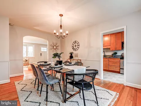 Dining - 245 Brandon Rd, Baltimore, MD 21212 photo 2 of 3