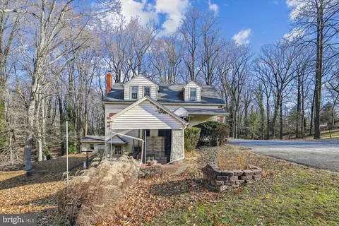 616 Gun Rd, Halethorpe, MD 21227 photo 2