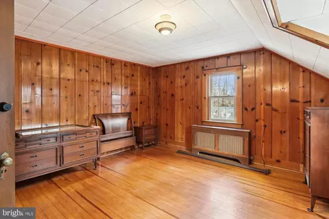 Bedroom - 614 Gun, Halethorpe, MD 21227 photo 3 of 17