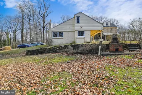 Exterior - 614 Gun, Halethorpe, MD 21227 photo 8 of 17