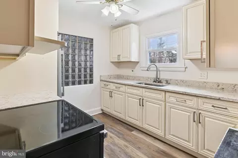 Kitchen - 614 Gun, Halethorpe, MD 21227 photo 2 of 3