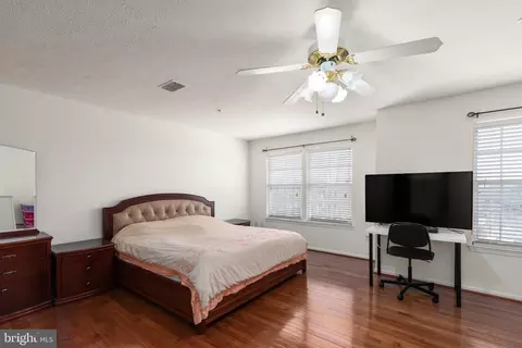 Bedroom - 4159 Maple Path Cir #81, Nottingham, MD 21236 photo 1 of 8