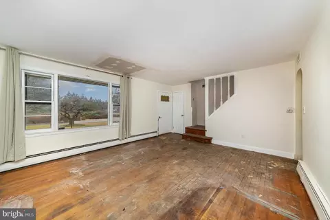 3101 Rices Ln, Baltimore, MD 21244 photo 6