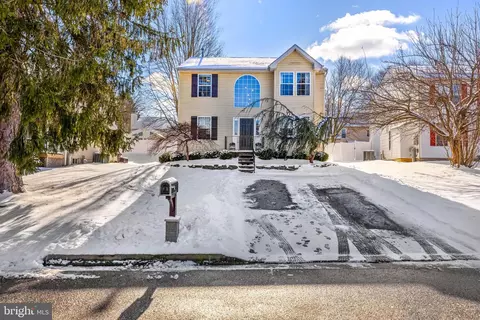 417 Dyer Ave, Reisterstown, MD 21136