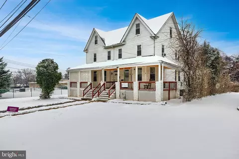 16 Sudbrook Ln, Pikesville, MD 21208