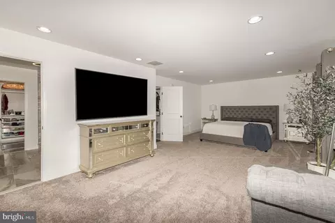 Bedroom - 2824 Wells Ave, Sparrows Point, MD 21219 photo 1 of 4