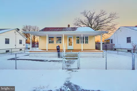 11 Chandelle Rd, Middle River, MD 21220