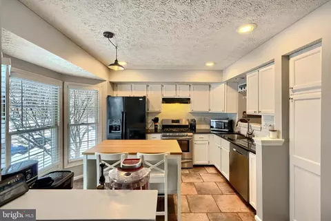 Kitchen - 13 Cedarcone Ct, Nottingham, MD 21236 photo 7 of 7