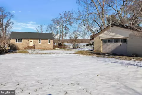6600 Blackhead Rd, Middle River, MD 21220 photo 3