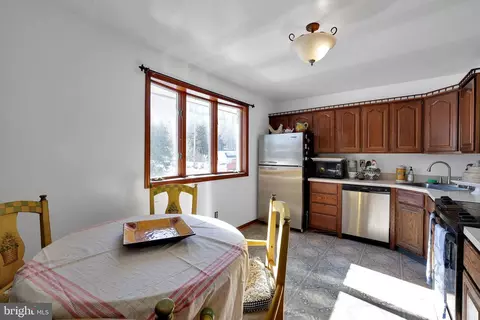 6600 Blackhead Rd, Middle River, MD 21220 photo 18