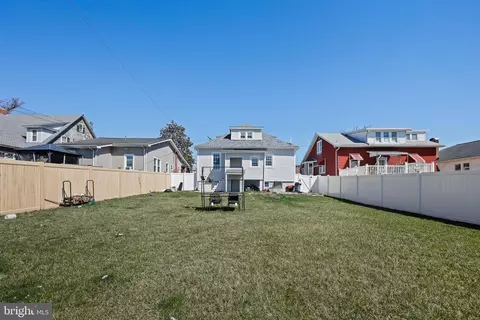 Exterior - 1014 Leeds Ave, Baltimore, MD 21229 photo 4 of 6