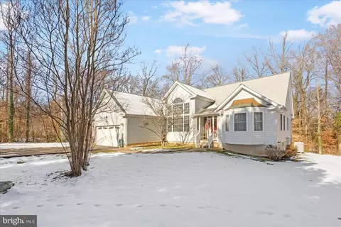 2112 Holly Neck Rd, Essex, MD 21221