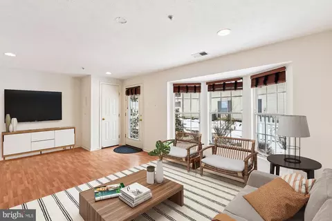 Living - 4128 Maple Path Cir #59, Nottingham, MD 21236 photo 1 of 7