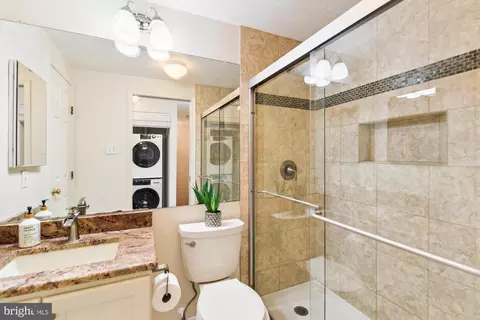 Bath - 4128 Maple Path Cir #59, Nottingham, MD 21236 photo 1 of 1