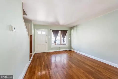 558 47th St, Baltimore, MD 21224 photo 3